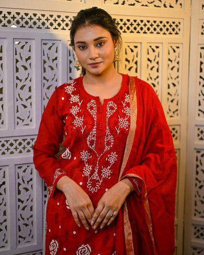 Gul-e-Laal (Scarlet Grace)