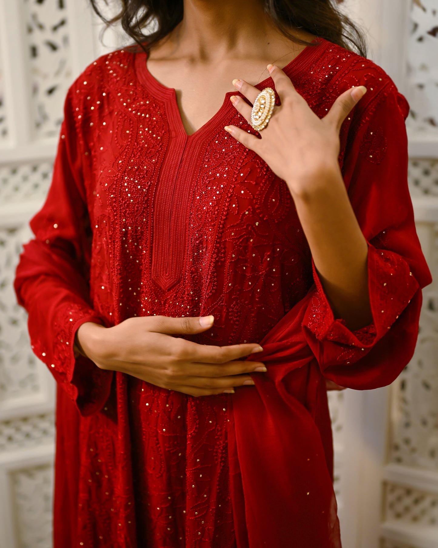 Gul-e-Aabroo (Radiant Grace)