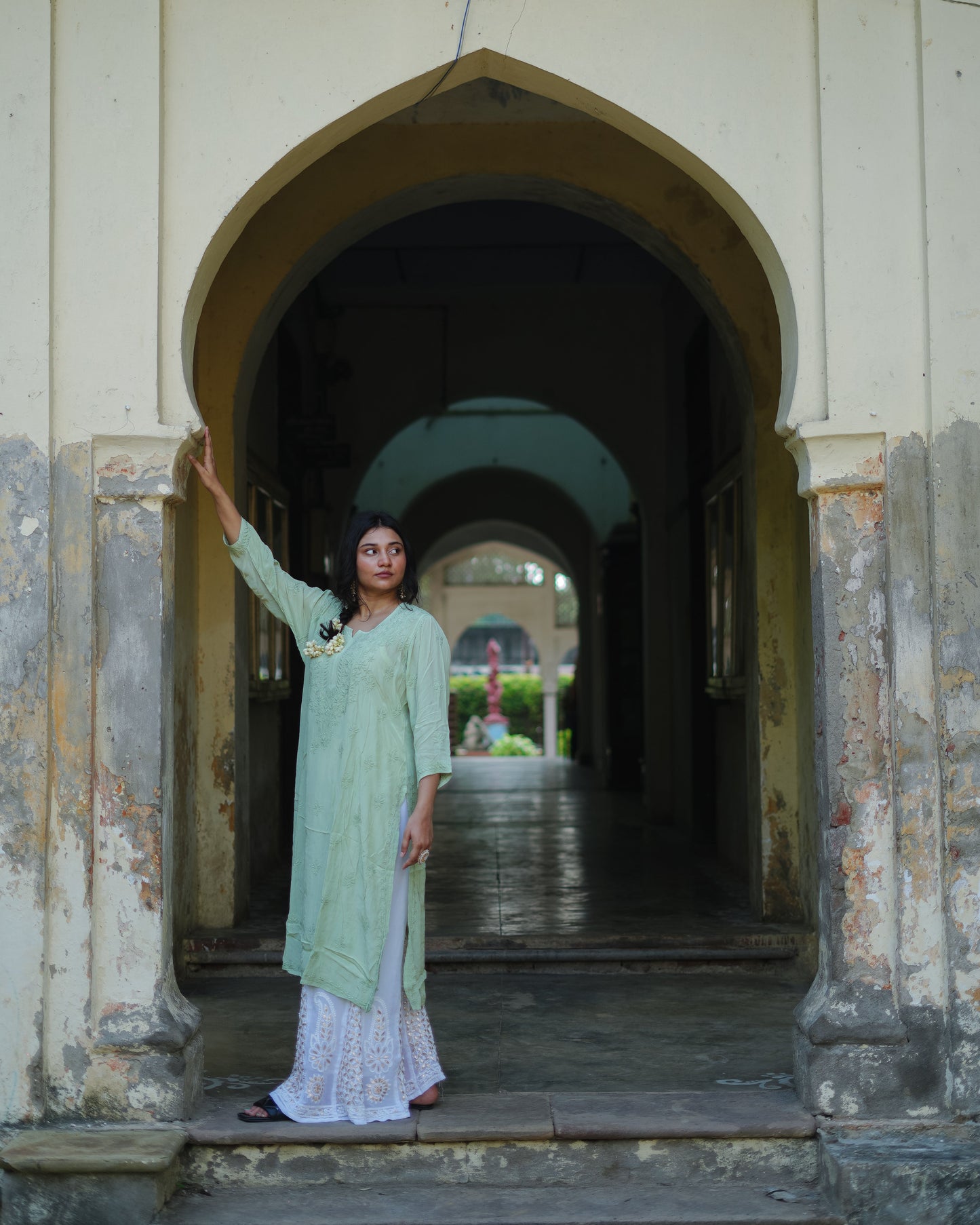 Mehfil e Sabz (Olive Grace)