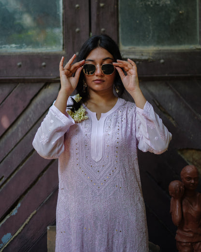 Gul-e-Shaam (Lilac Charm)