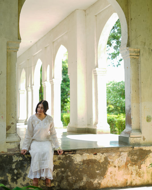 Subah-e-Noor (Ivory Whisper)
