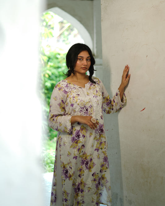 Gul-e-Banafsha (Violet Bloom)