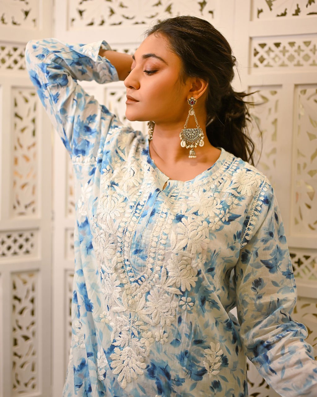 Gul - e - Aab (Bloom of Water) Light Blue Chikankari Kurta Set with Ghaspati Embroidery - Nooriyat